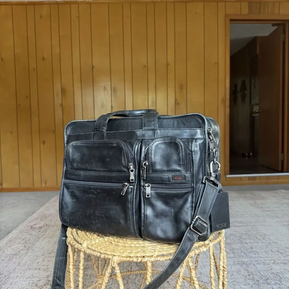 Tumi Alpha Business Briefcase Durable Leather 2-Way Expandable Laptop Bag Large